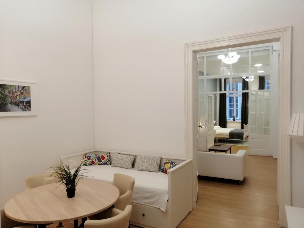 Filinhome Zmaj Jovina Suite 诺威萨 外观 照片